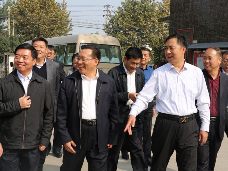 省工商聯(lián)黨組書記李德才<div   id=
